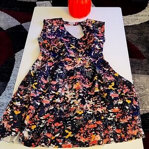 Flower sleeveless dress